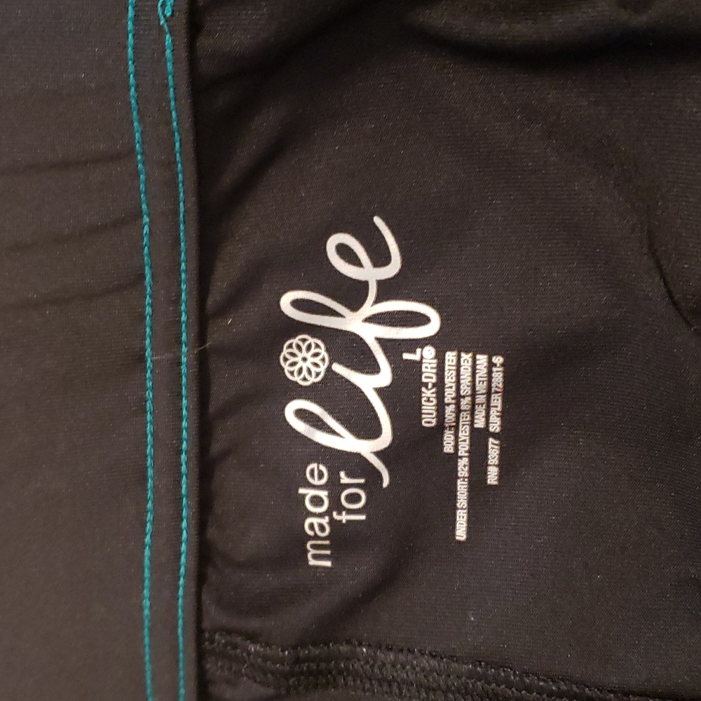 Swim skort - Picture 3 of 3